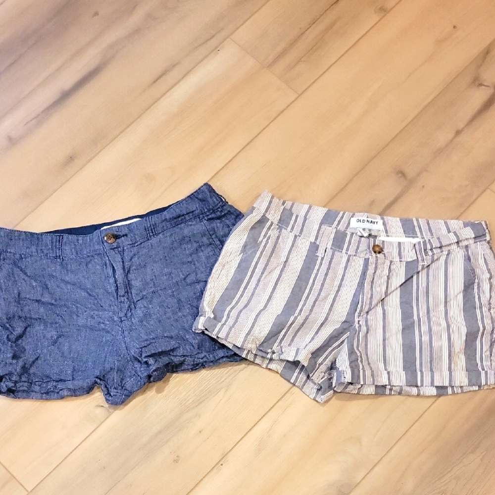 Old Navy 2 Pairs Blue and Gray Casual Style Shorts Size 8
